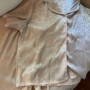 BCBGMaxAzria Blush Animal-Print Pajama Top